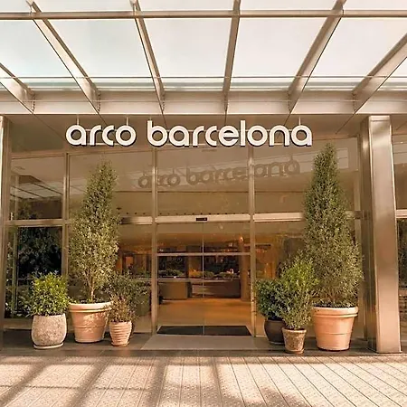 Arco 3*